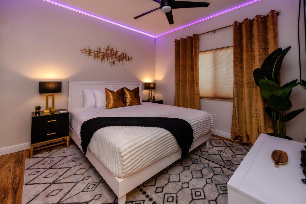 Elegant Waterfront Place For Two/Boca Ciega Resort Saint Petersburg Eksteriør billede