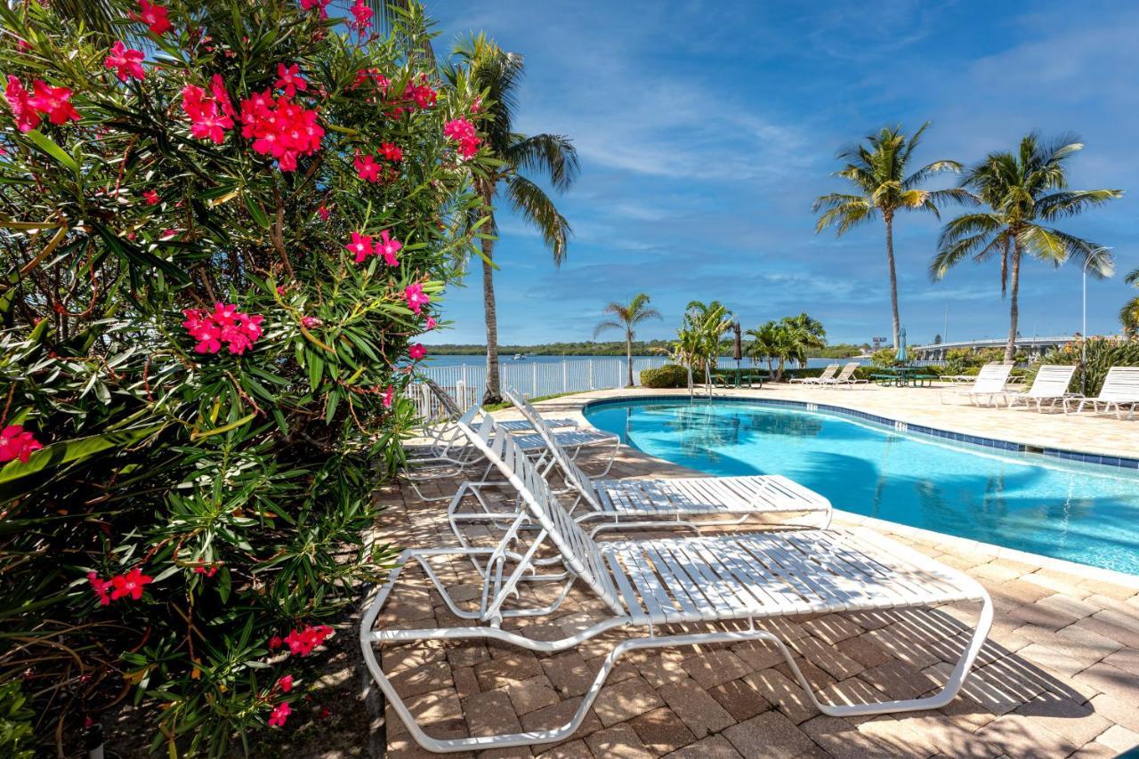 Elegant Waterfront Place For Two/Boca Ciega Resort Saint Petersburg Eksteriør billede