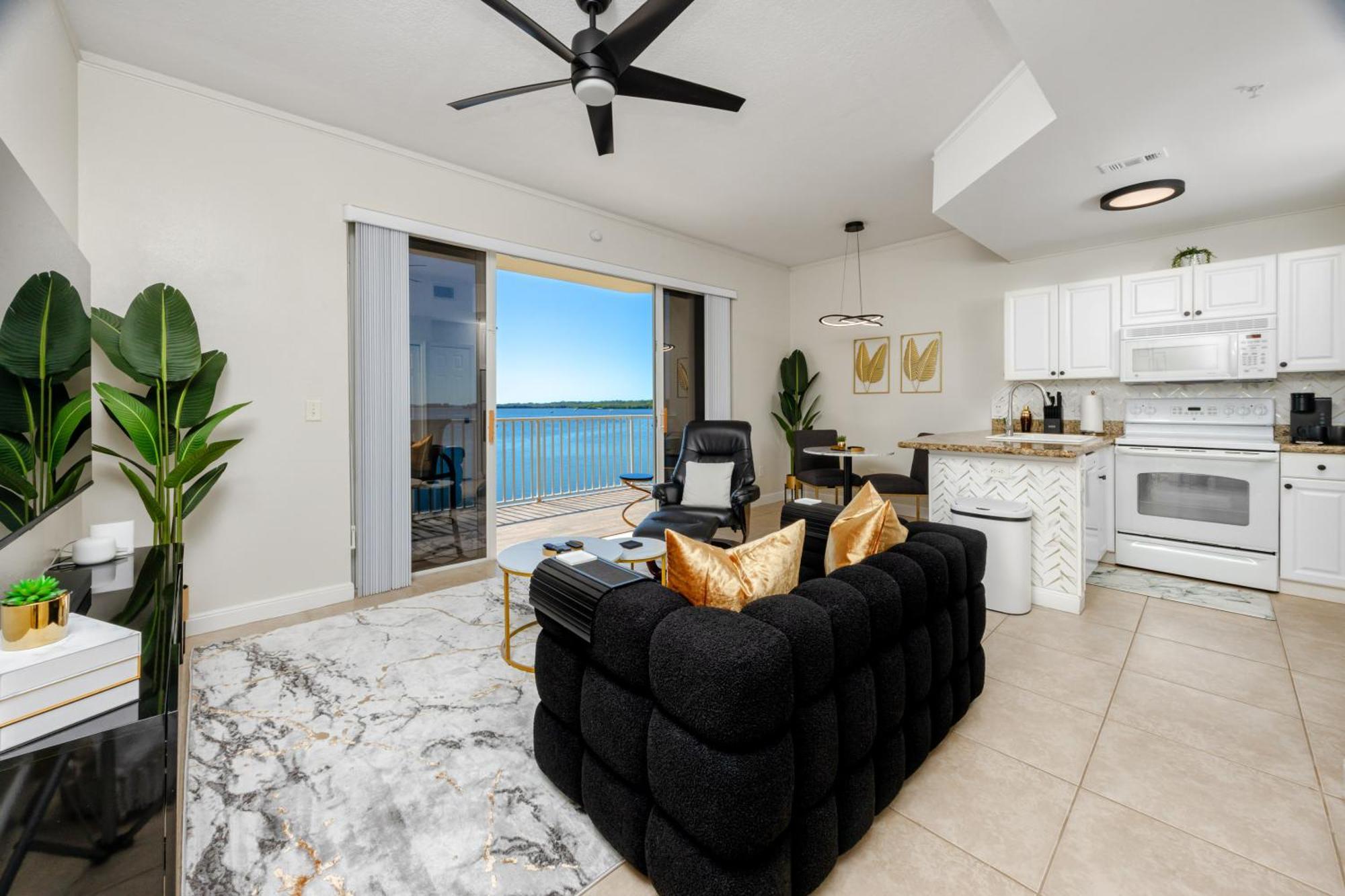 Elegant Waterfront Place For Two/Boca Ciega Resort Saint Petersburg Eksteriør billede